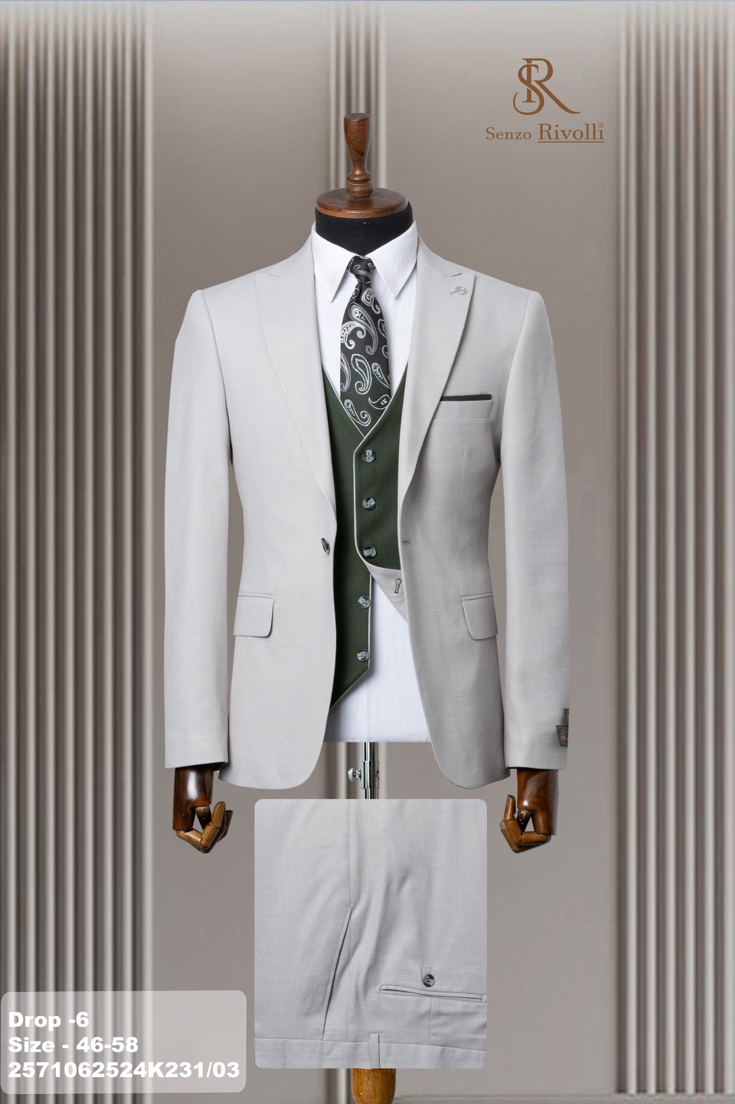 Classic Plain Three-Piece Suit with Timeless Elegance