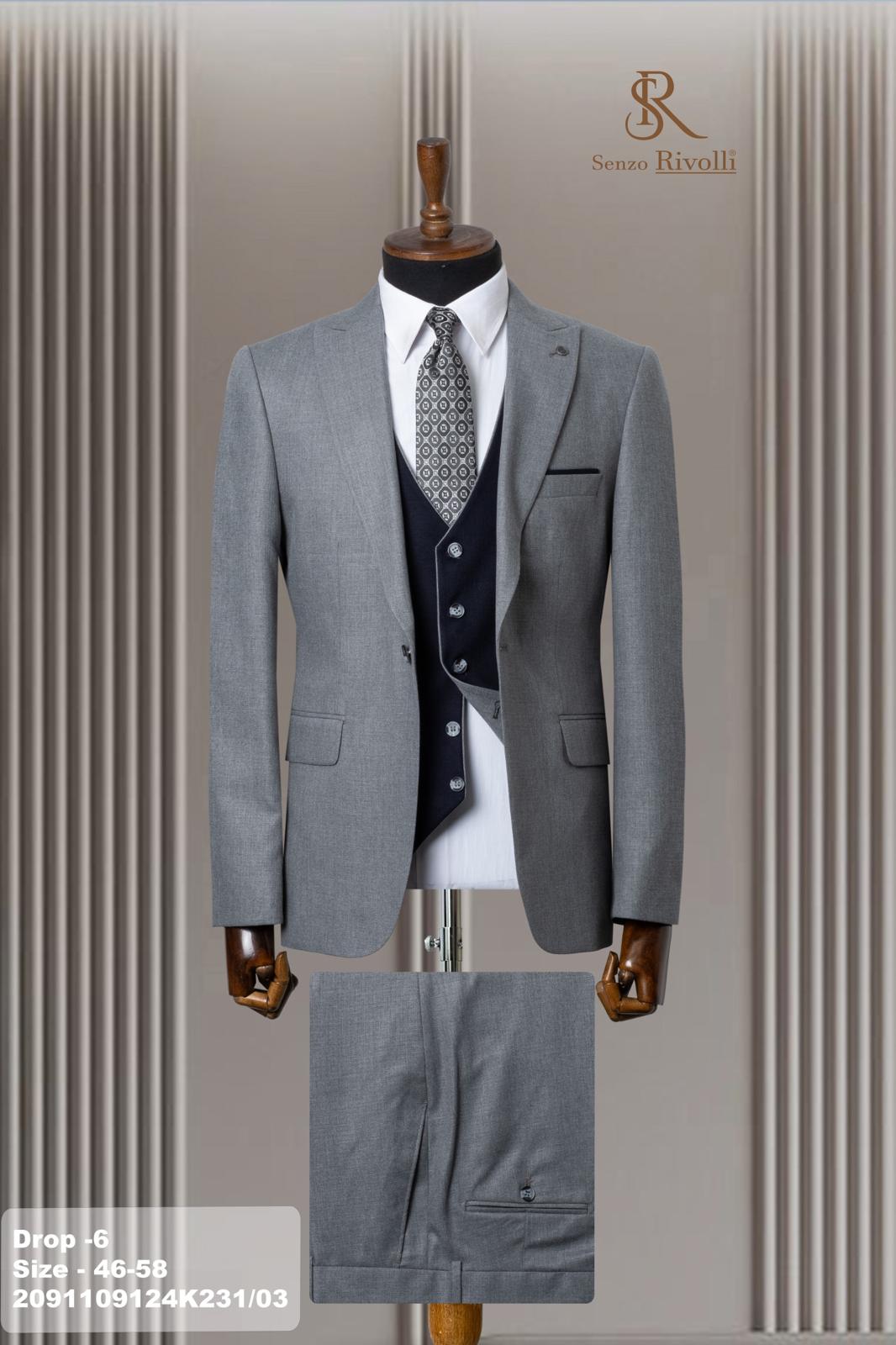 Classic Plain Three-Piece Suit with Timeless Elegance