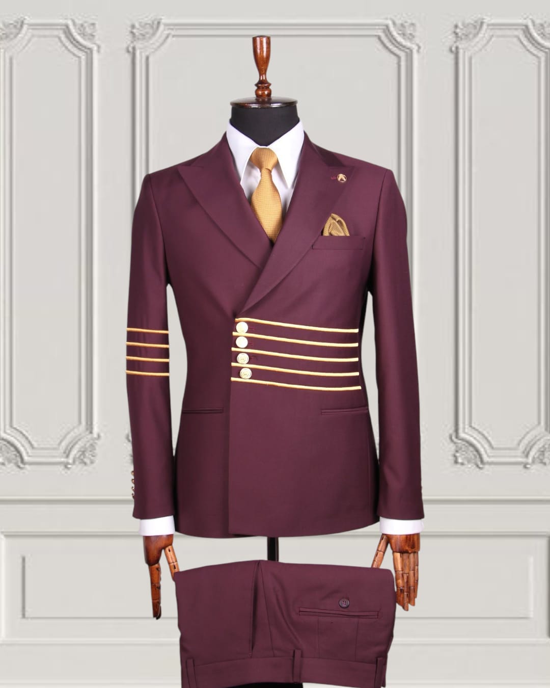 Classic Plain Double Breasted Suit with Timeless Elegance