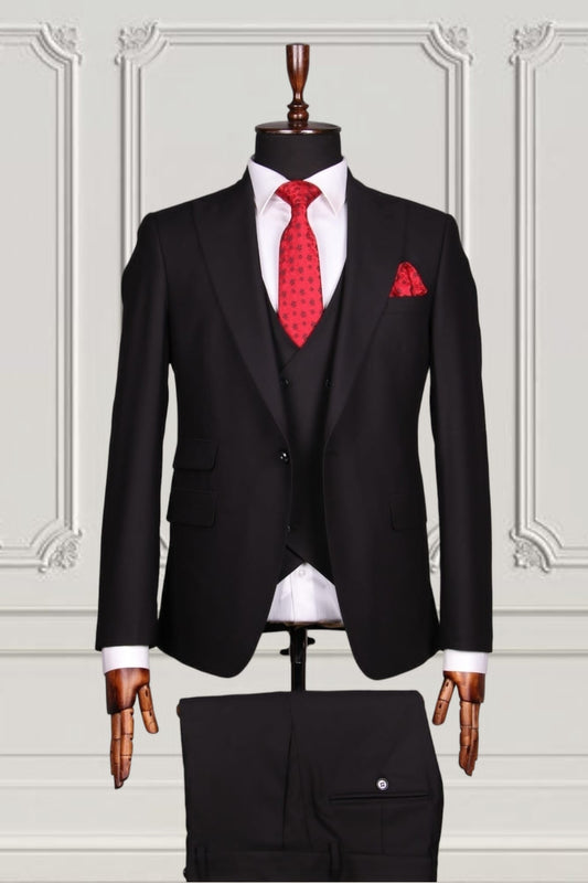 Mario Casas Suits