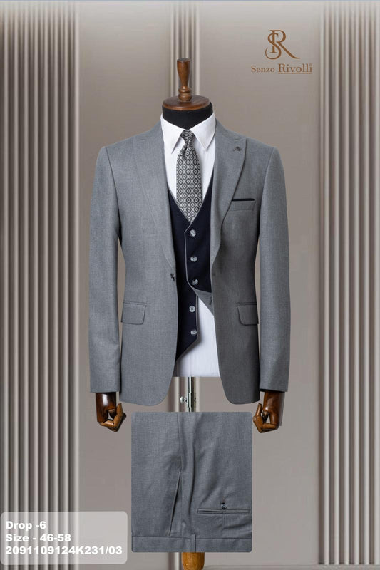 Classic Plain Three-Piece Suit with Timeless Elegance