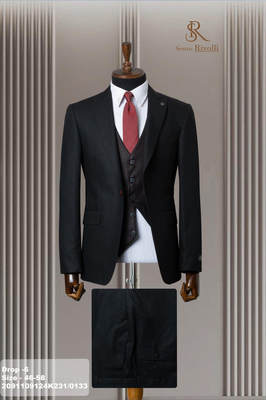 Classic Plain Three-Piece Suit with Timeless Elegance