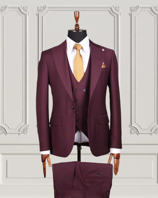 Classic Plain Three-Piece Suit with Timeless Elegance