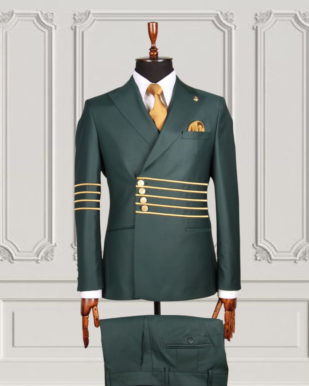 Classic Plain Double Breasted Suit with Timeless Elegance
