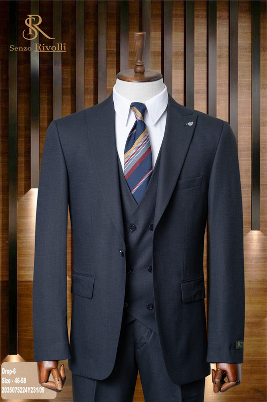 Classic Plain Three-Piece Suit with Timeless Elegance