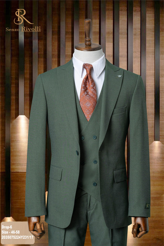 Classic Plain Three-Piece Suit with Timeless Elegance